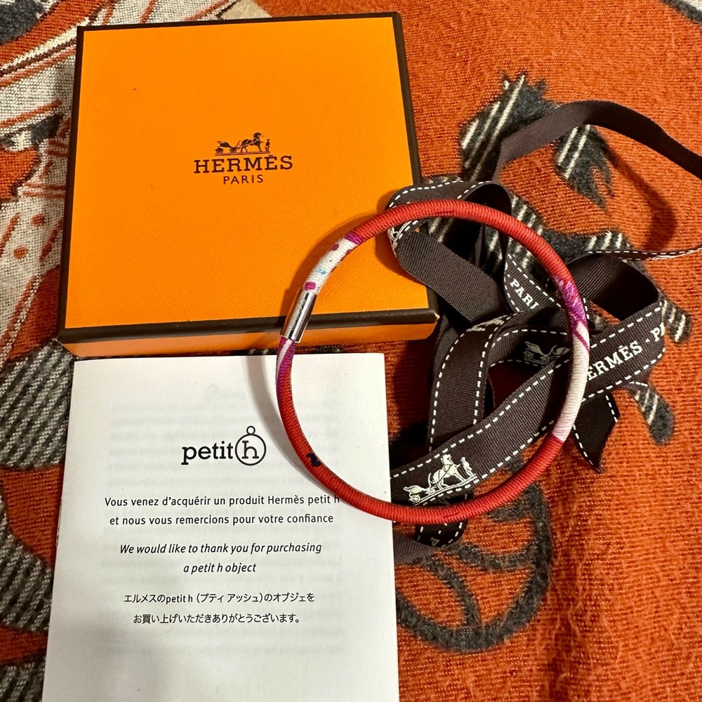 HERMES ❤️🌟 MULTICOLOR SILK PETIT H BRACELET ⭐️